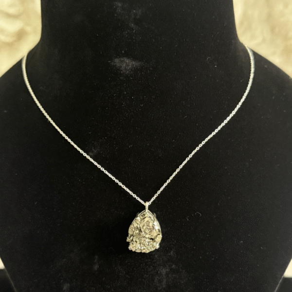 Pear pyrite pendant 8x10 - Image 2